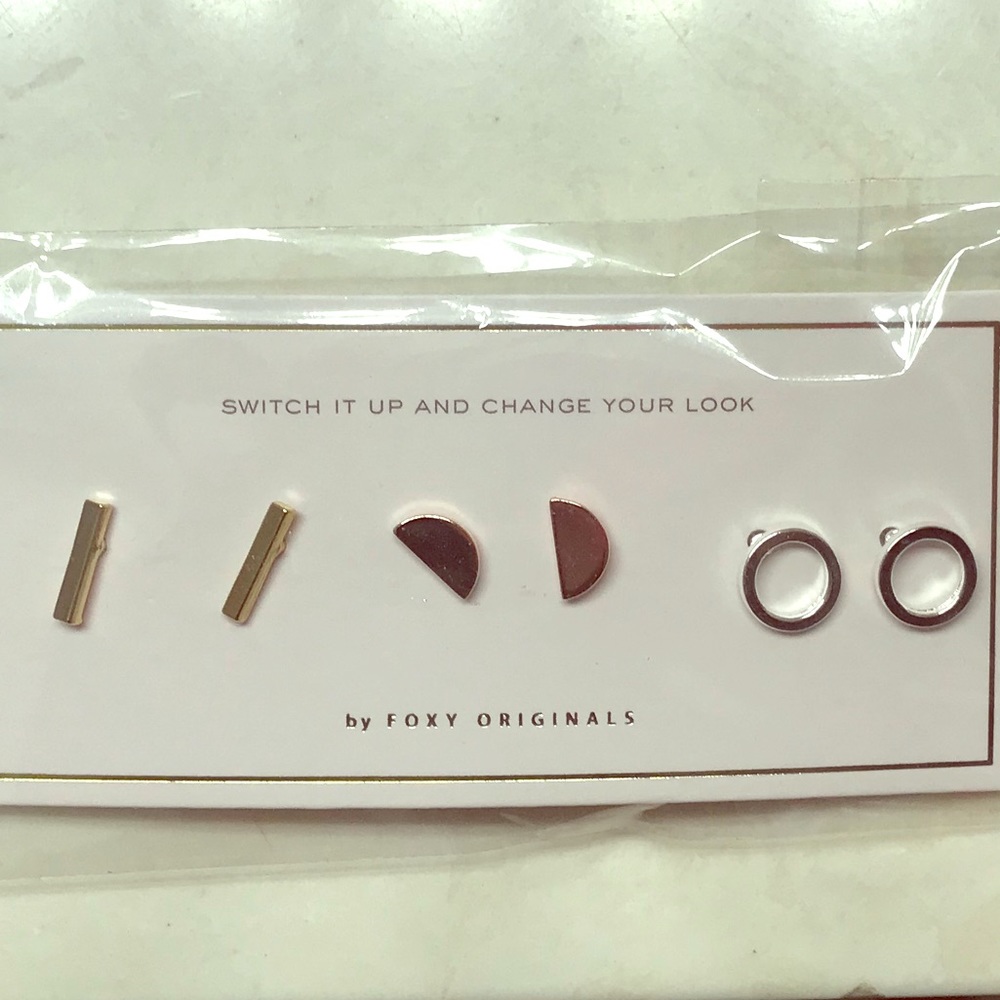 Causebox post earnings by Foxy Originals